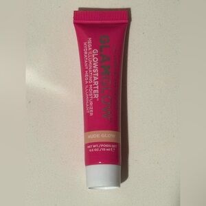 GLAMGLOW Glowstarter Hydrating Illuminator - Hot Pink Tube with Nude Glow Label